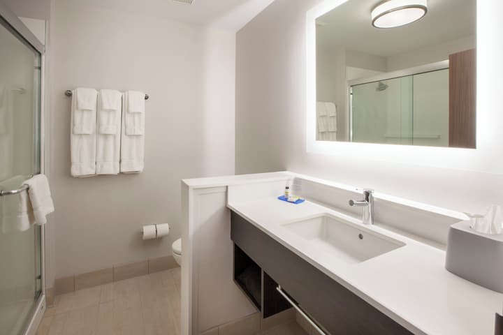 Holiday Inn Express Doral Miami by IHG