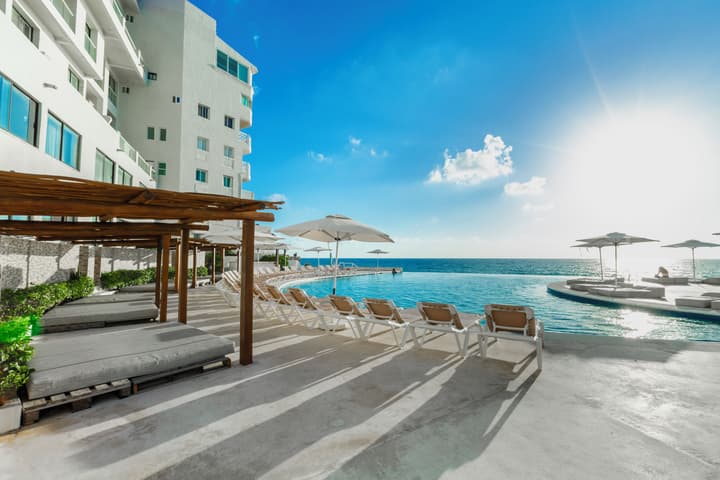 Cyan Cancun Resort & Spa