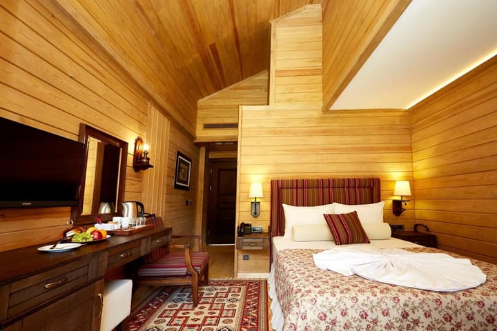 Royal Uzungol Hotel Spa & Restaurant