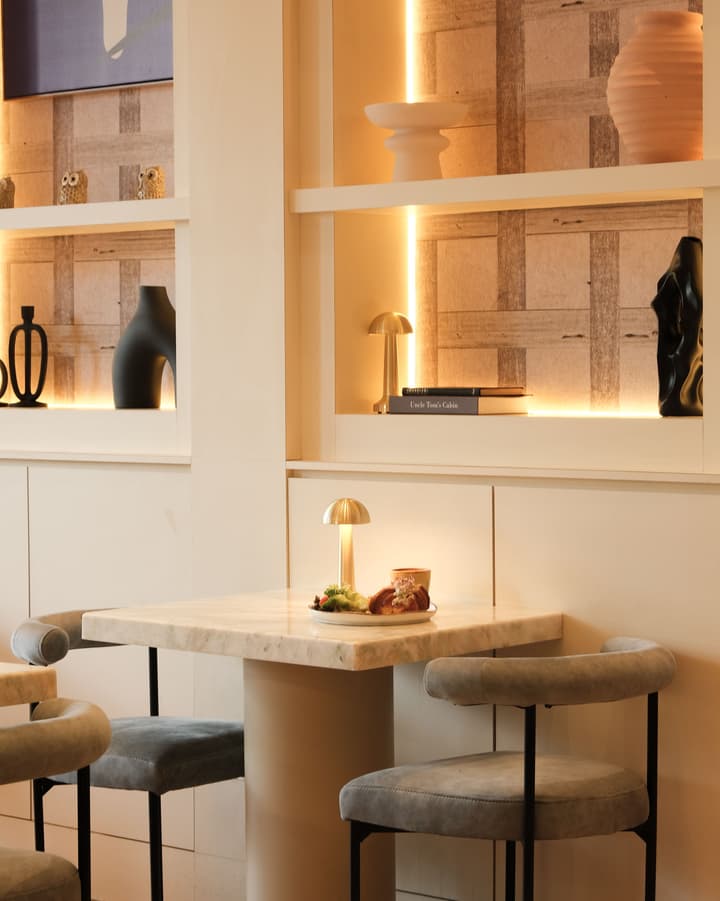 Ami Suites