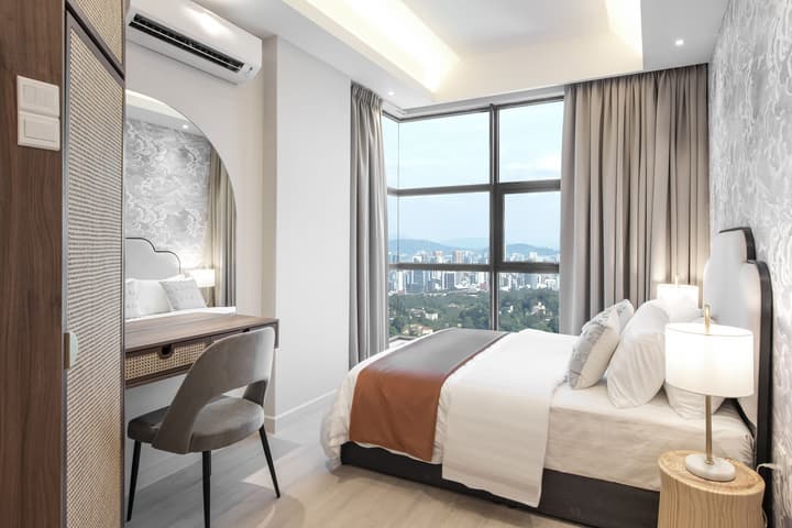 Ami Suites