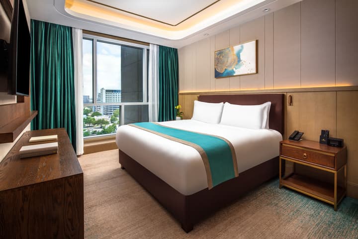 Blossom Hotel Houston, Curio Collection by Hilton