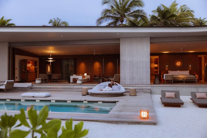 The Ritz-Carlton Maldives, Fari Islands