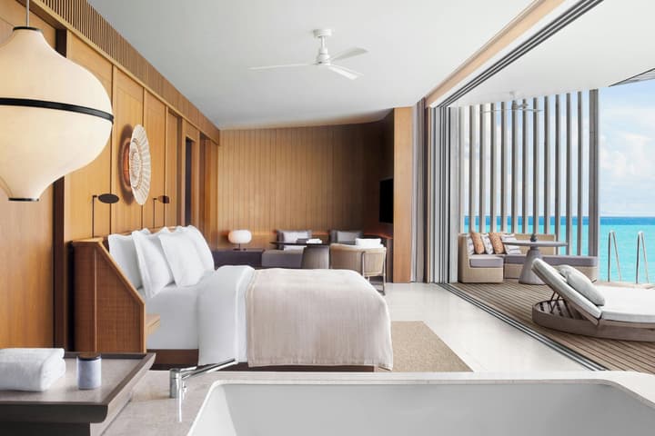 The Ritz-Carlton Maldives, Fari Islands