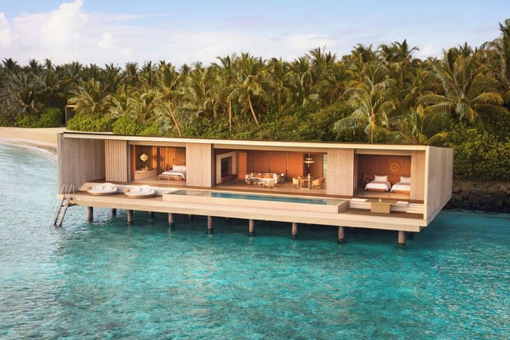 The Ritz-Carlton Maldives, Fari Islands
