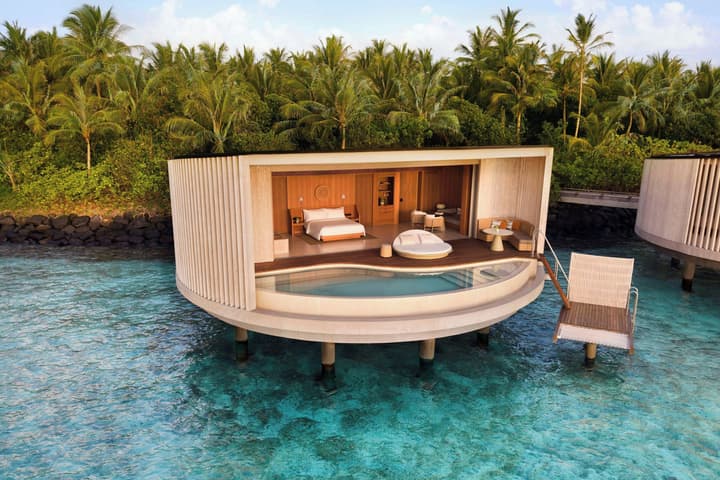 The Ritz-Carlton Maldives, Fari Islands