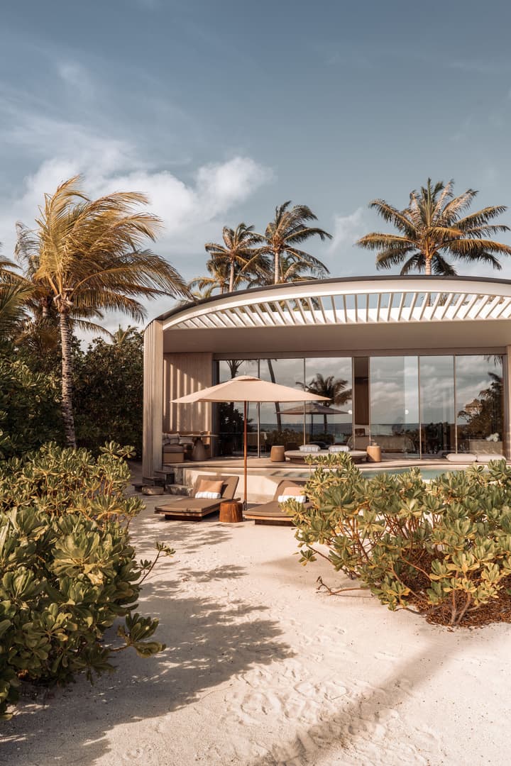 The Ritz-Carlton Maldives, Fari Islands
