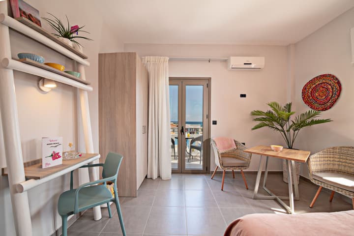 Sonio Beach Hotel