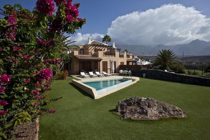 Hotel Suite Villa María