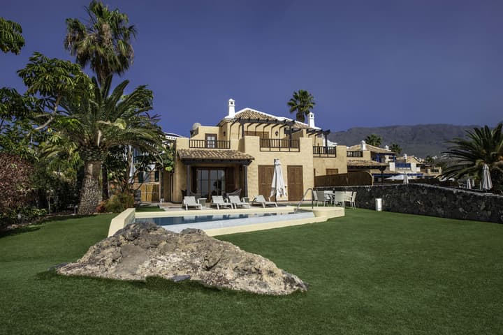 Hotel Suite Villa María