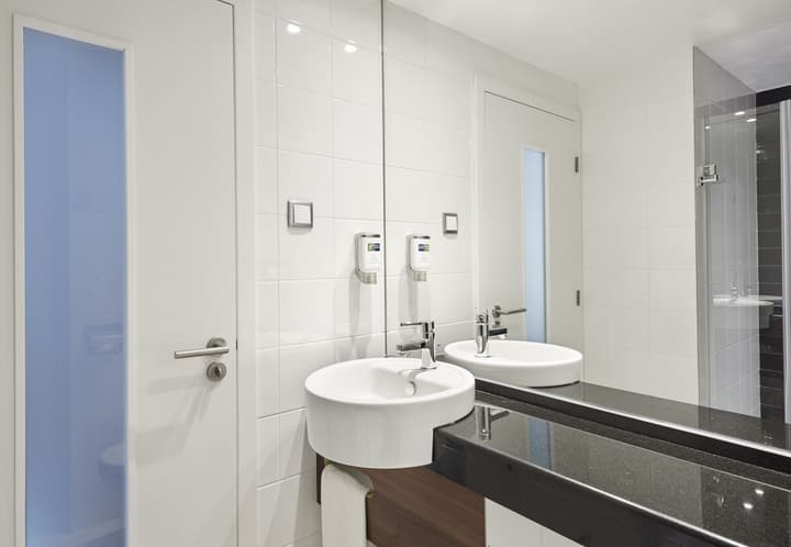 Holiday Inn Express Lisbon - Alfragide by IHG
