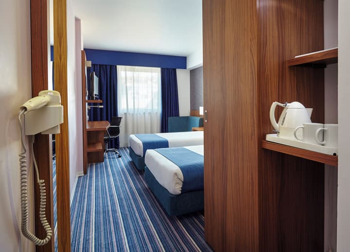 Holiday Inn Express Lisbon - Alfragide by IHG