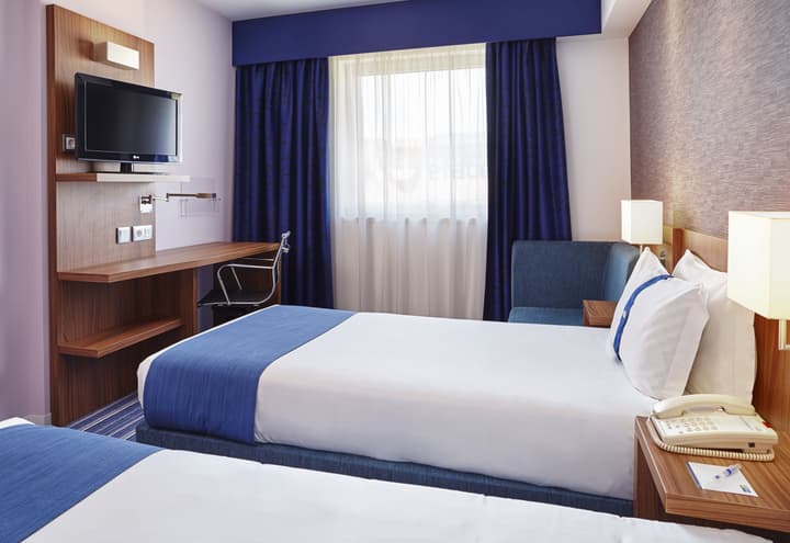 Holiday Inn Express Lisbon - Alfragide by IHG