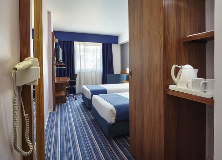 Holiday Inn Express Lisbon - Alfragide by IHG