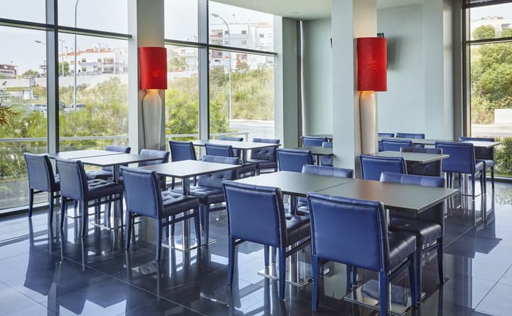 Holiday Inn Express Lisbon - Alfragide by IHG
