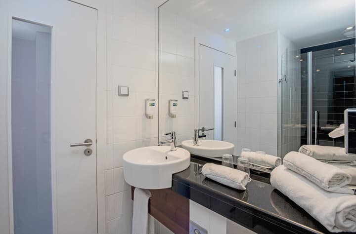 Holiday Inn Express Lisbon - Alfragide by IHG