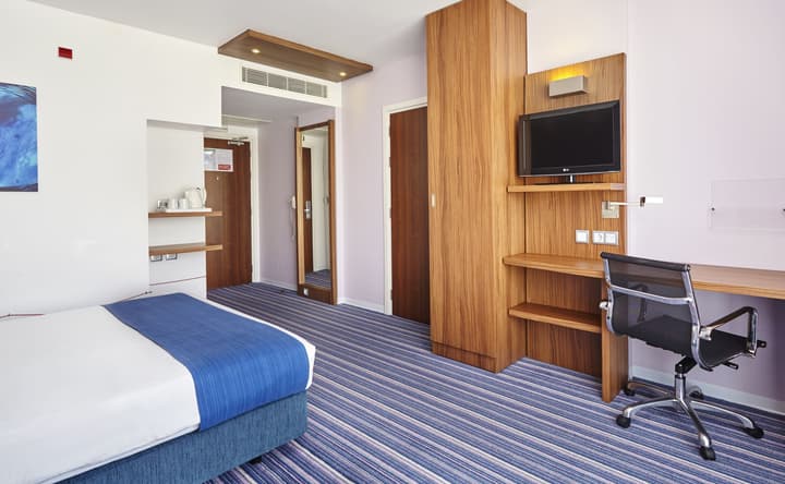 Holiday Inn Express Lisbon - Alfragide by IHG