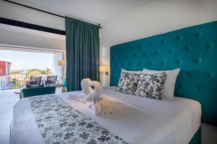 The Ritz Village Hotel