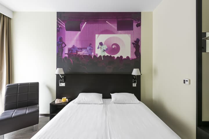 Comfort Hotel LT - Rock 'n' Roll Vilnius