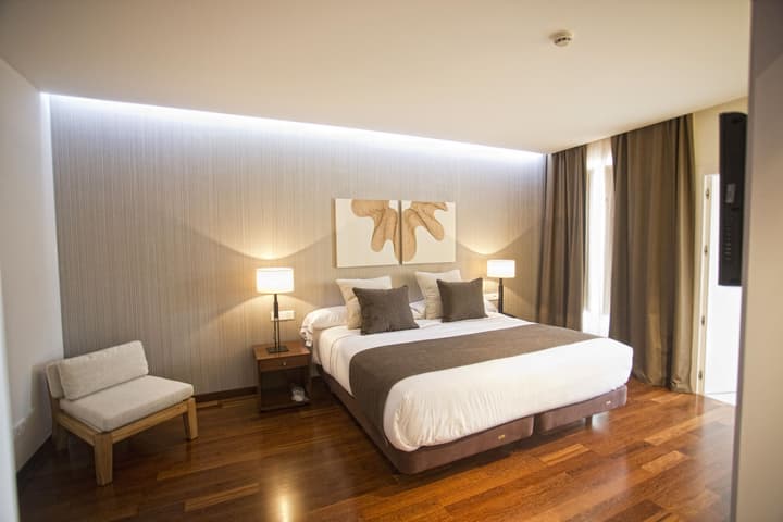 Hotel Carrís Cardenal Quevedo