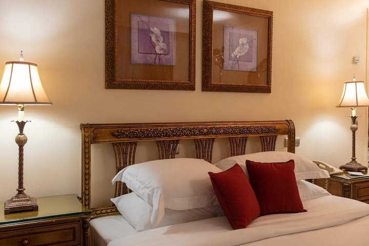 Royal Savoy Hotel