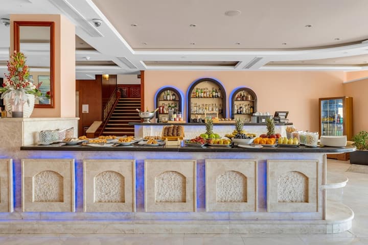 Royal Savoy Hotel