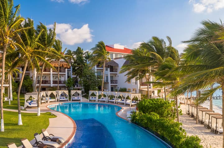 Desire Pearl Riviera Maya Resort – All Inclusive, Exclusively for Couples