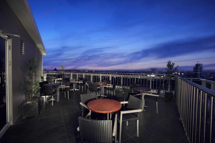Aston Makassar Hotel & Convention Center
