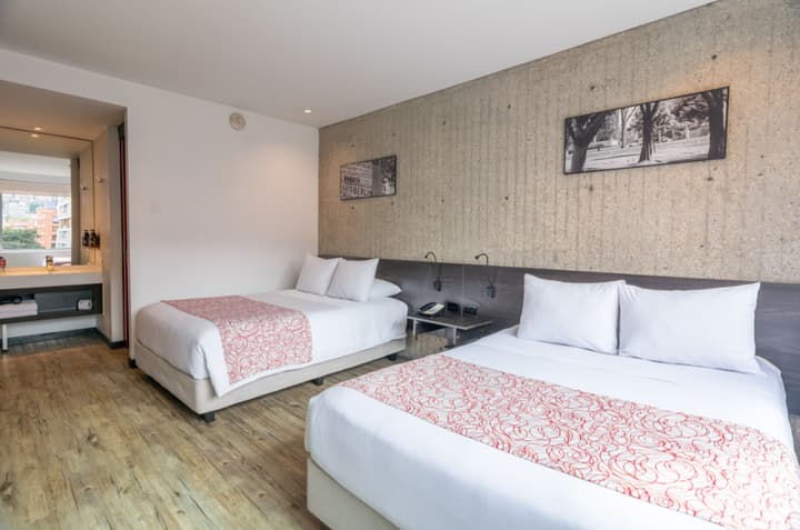 Hotel B3 Virrey