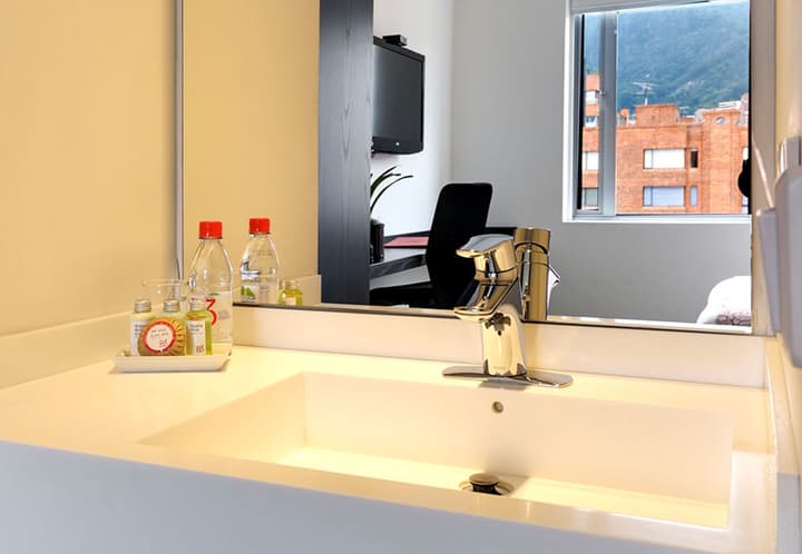 Hotel B3 Virrey