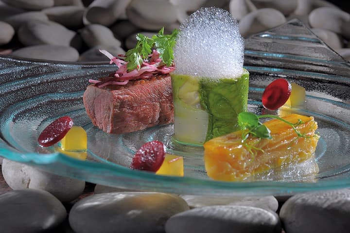Paradis Beachcomber Golf Resort & Spa