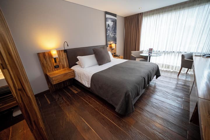 Hotel Estelar Parque De La 93