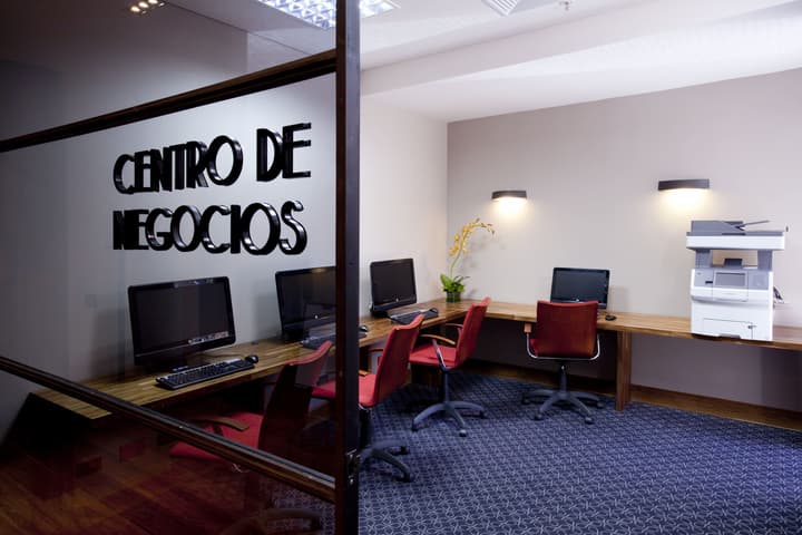 Hotel Estelar Parque De La 93