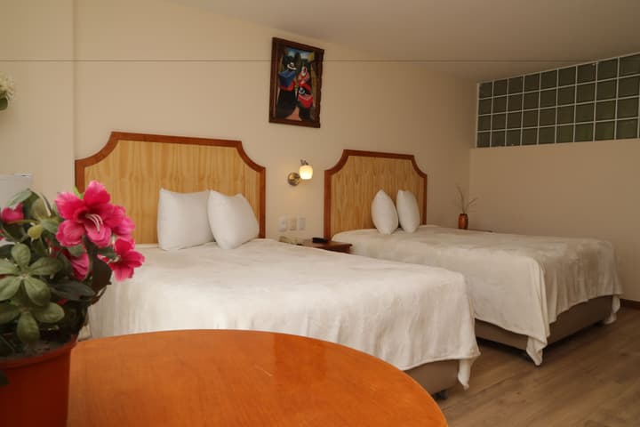 Sol Plaza Hotel
