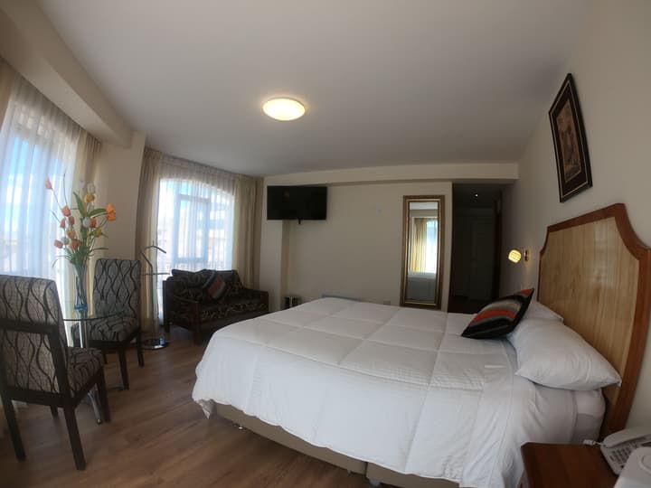 Sol Plaza Hotel
