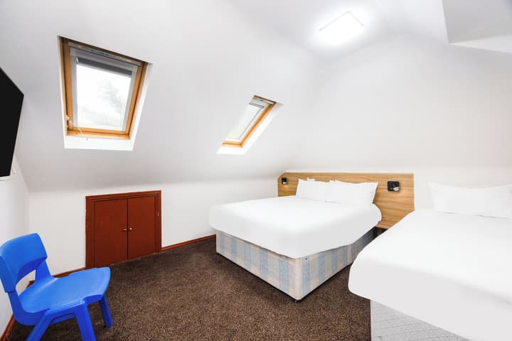 Arinza Hotel, London Ilford