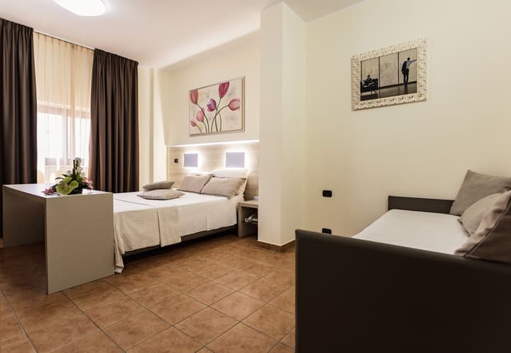 Hotel Fly