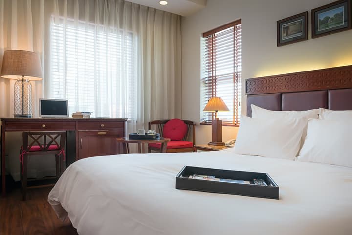 Hanoi E Central Hotel