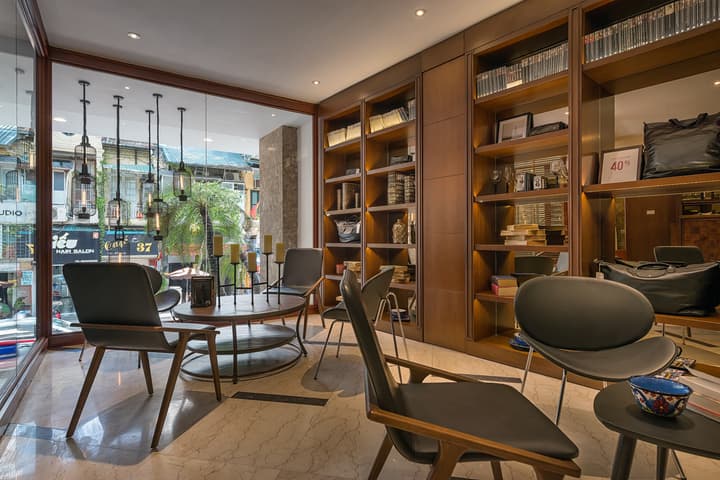 Hanoi E Central Hotel