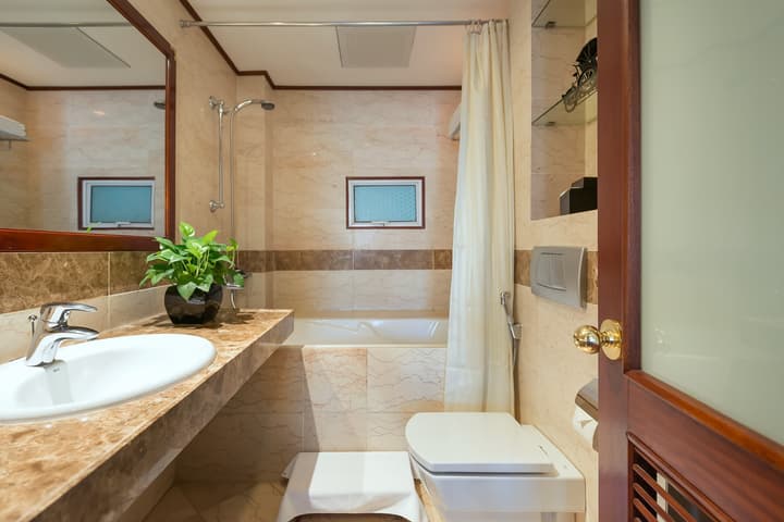 Hanoi E Central Hotel