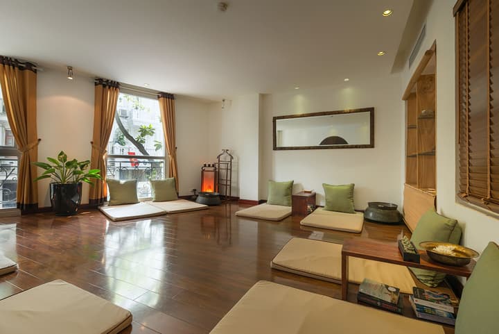 Hanoi E Central Hotel