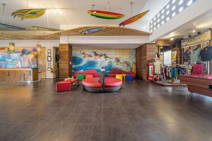 Bliss Surfer Hotel Legian