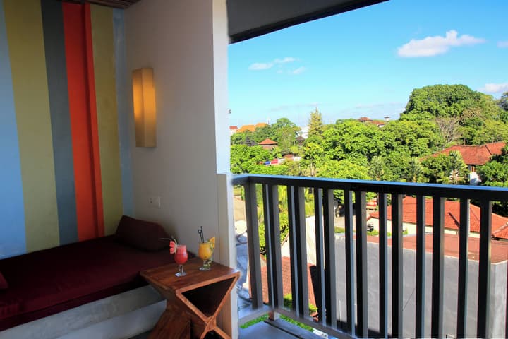 Bliss Surfer Hotel Legian