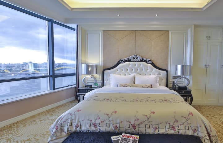 Brilliant Hotel