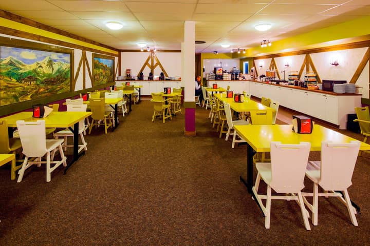 Mountaineer Lodge