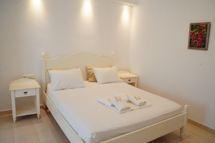 Annita's Village Hotel