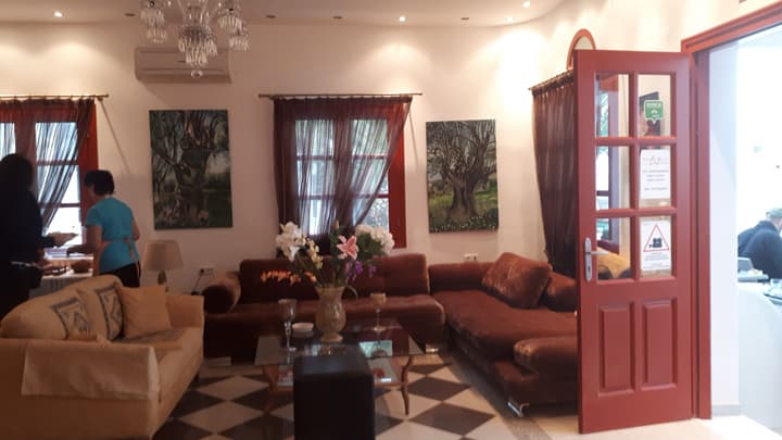 Annita's Village Hotel