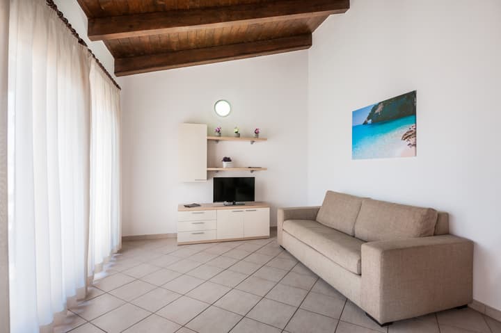 Gravina Residence - Villas & Apartments