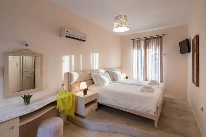 Olia Hotel