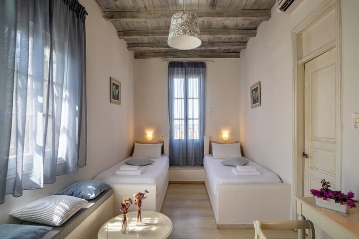 Olia Hotel